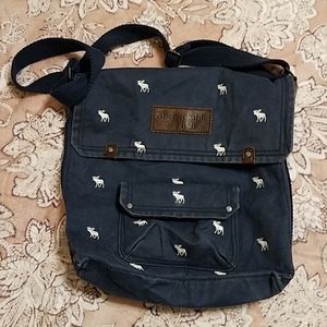 Abercrombie & Fitch Messenger Bag